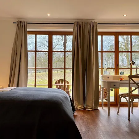 Stimbekhof Hotell 3*